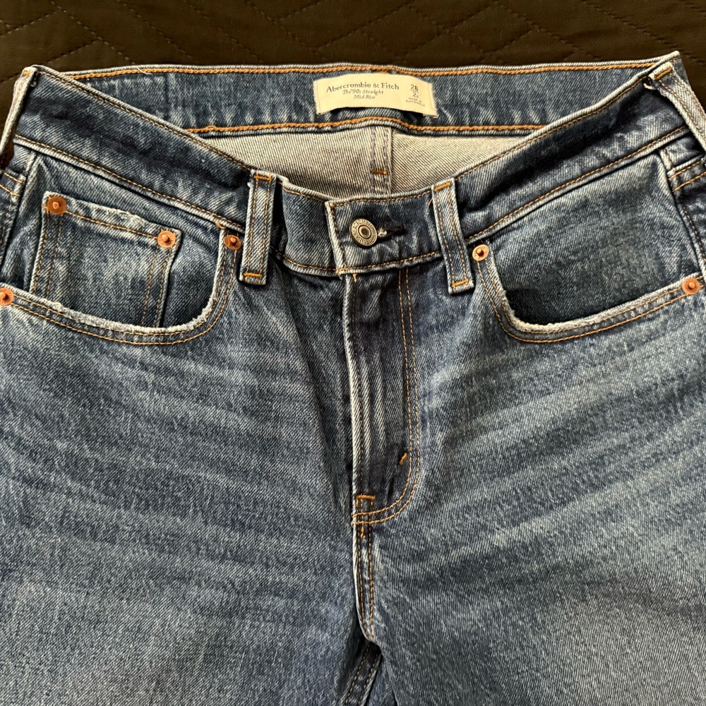 Abercrombie & Fitch Men's Classic Denim Slim Jeans